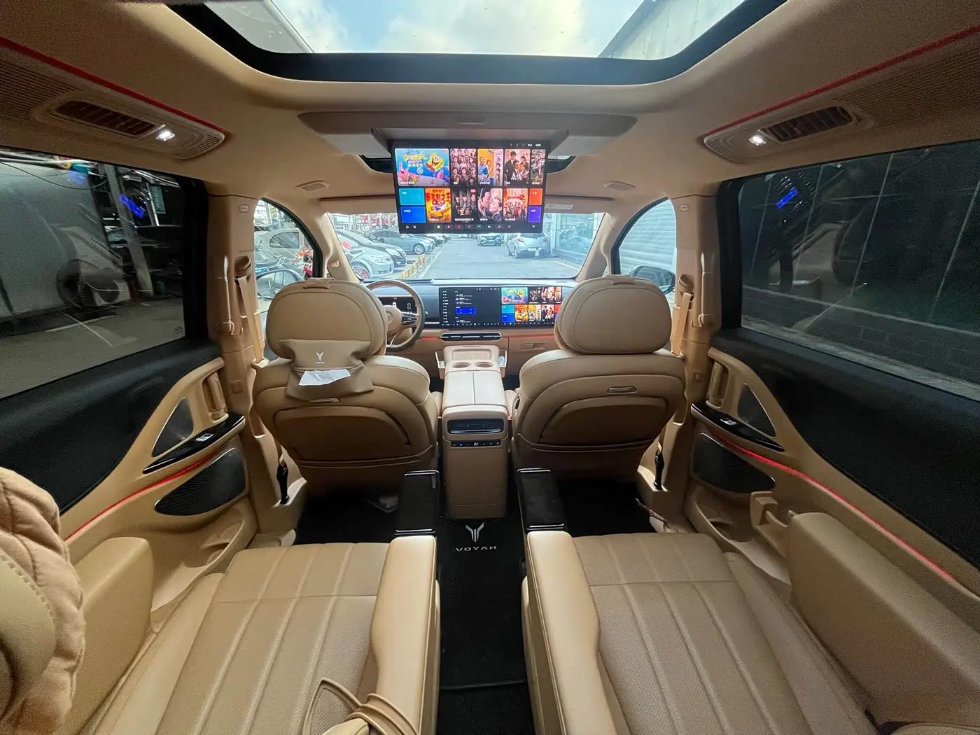 Voyah Auto Voyah Dreamer 2024 — Photo 7/10