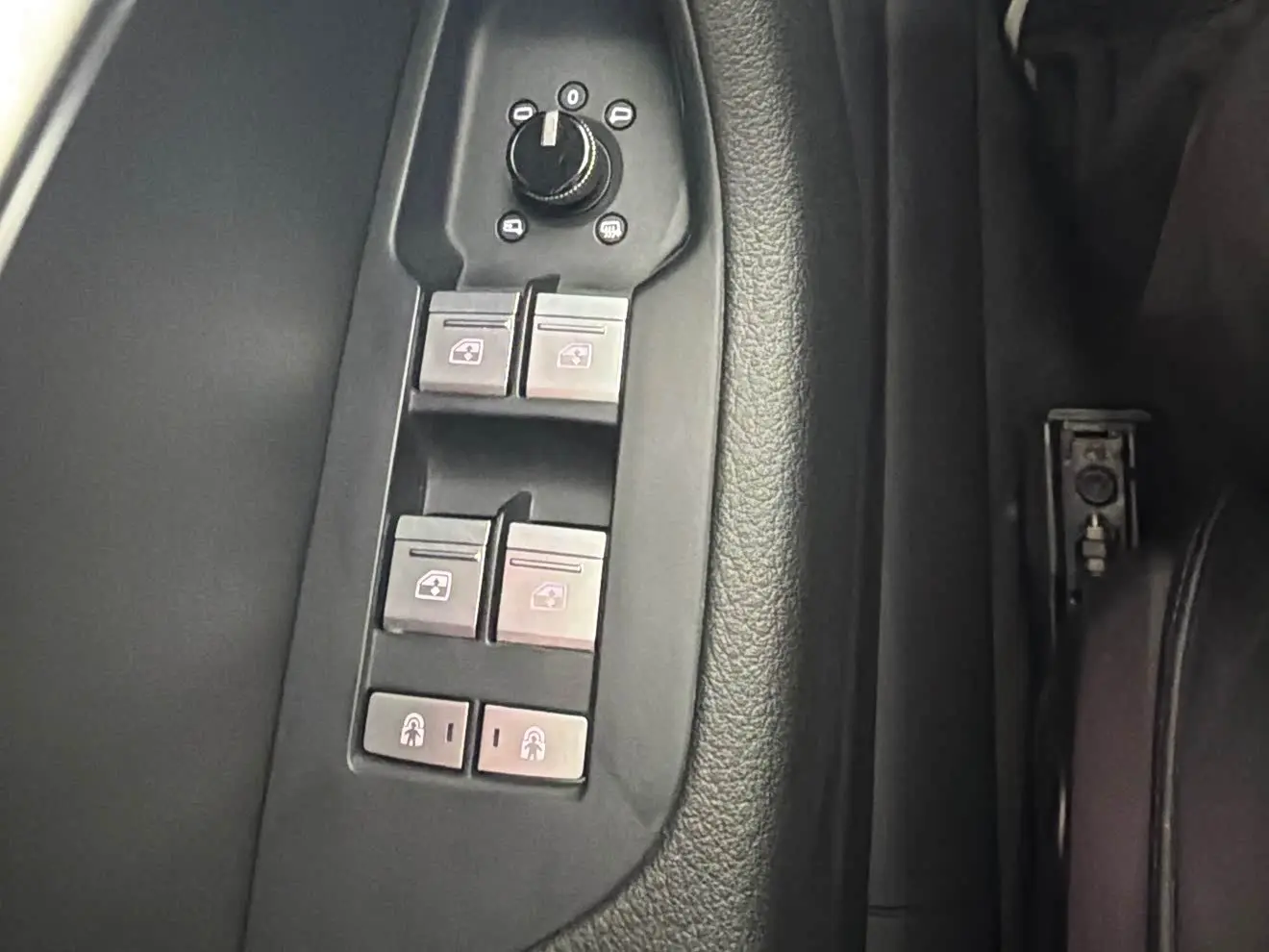 Audi A6L 2024 — Photo 16/20