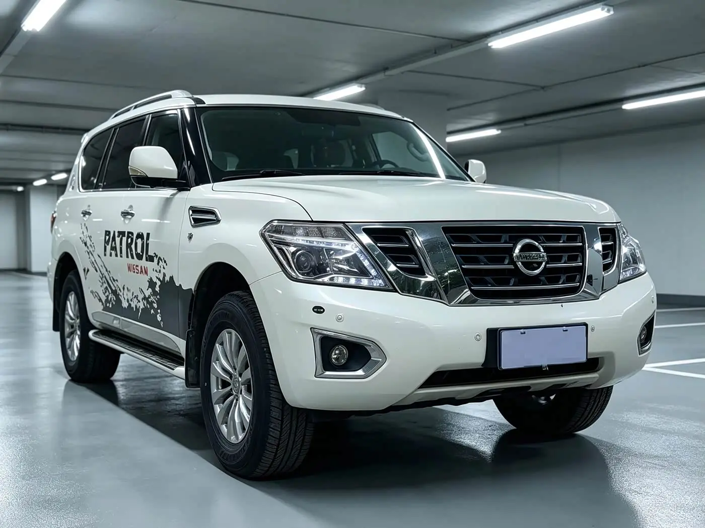 Nissan Patrol 2019 — Photo 3/9