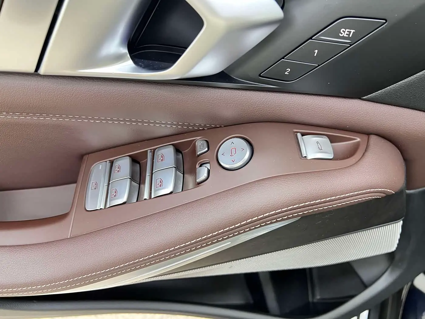 BMW X5 2023 — Photo 10/20