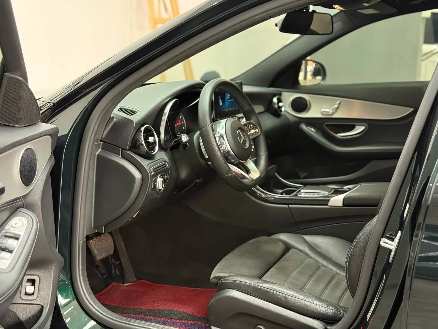 Mercedes-Benz C-Class 2020 — Фото 4/17