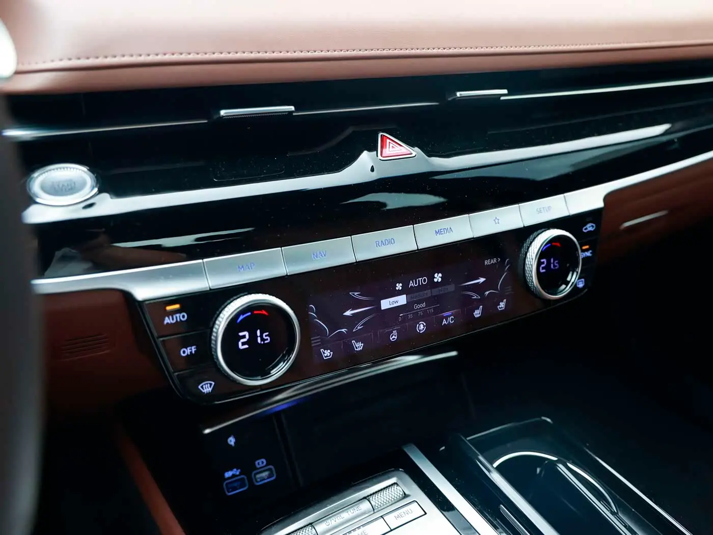 Genesis G80 2024 — Photo 13/14