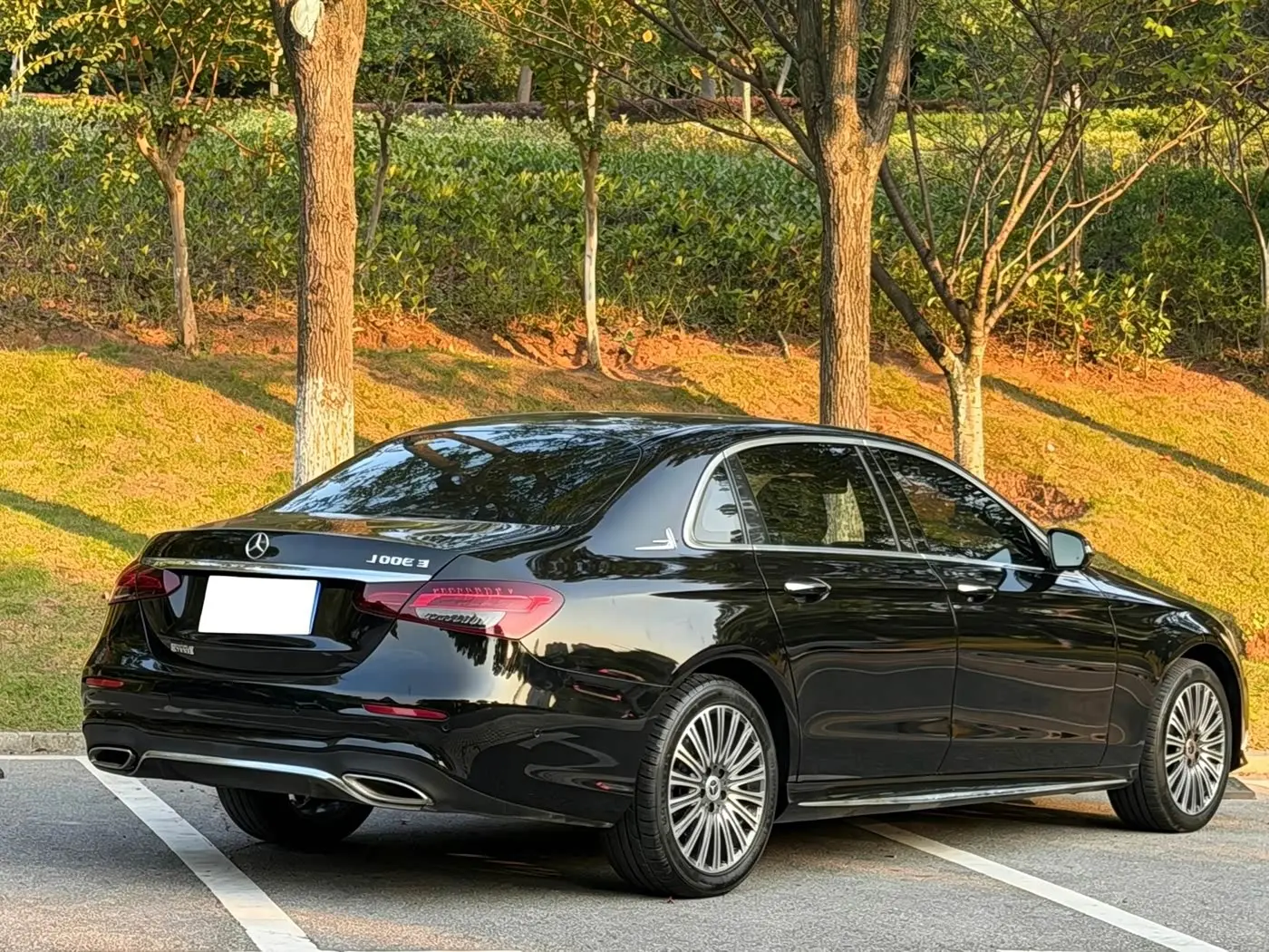 Mercedes-Benz E-Class 2022 — Şəkil 9/9