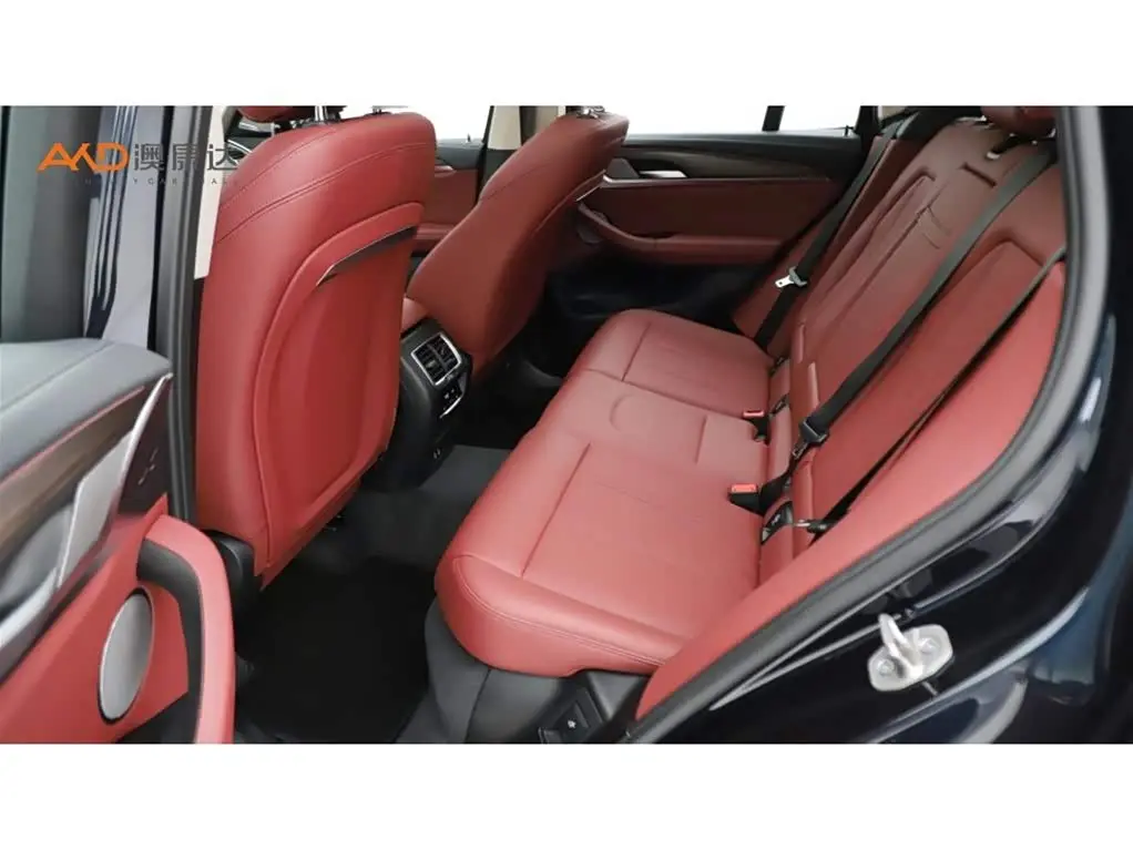 BMW X3 2022 — Photo 7/10