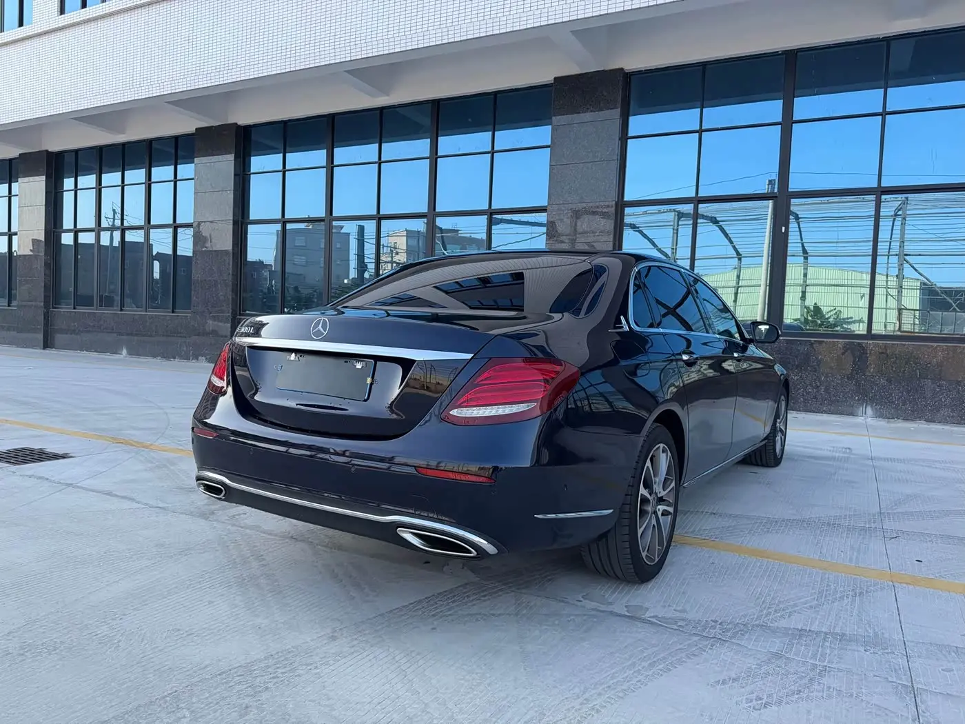 Mercedes-Benz E-Class 2019 — Şəkil 6/16