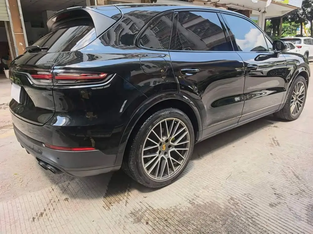 Porsche Cayenne New Energy 2023 — Şəkil 12/13