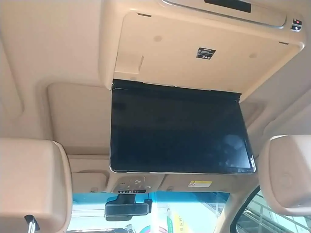 Buick GL8 2020 — Photo 18/20