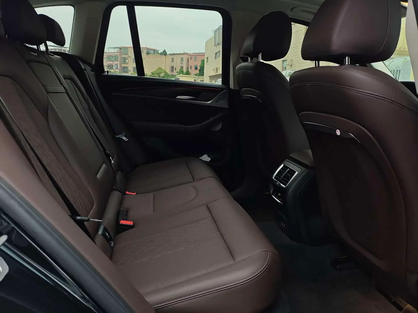 BMW X3 2022 — Photo 14/19