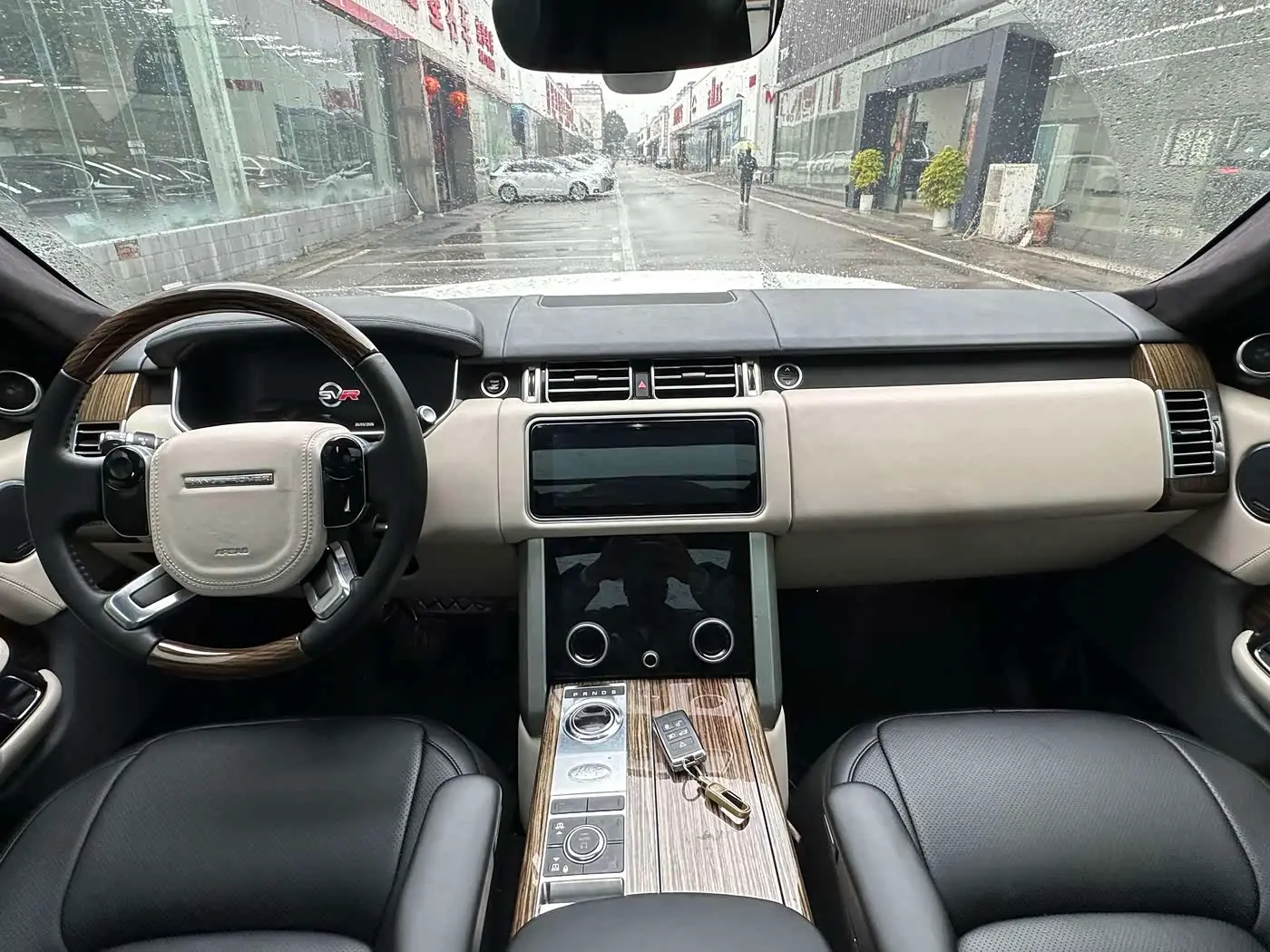Land Rover Range Rover 2018 — Photo 4/11