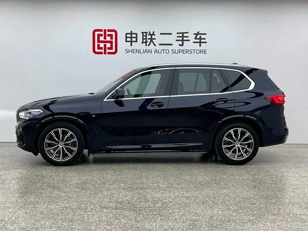 BMW X5 2019 — Photo 4/12