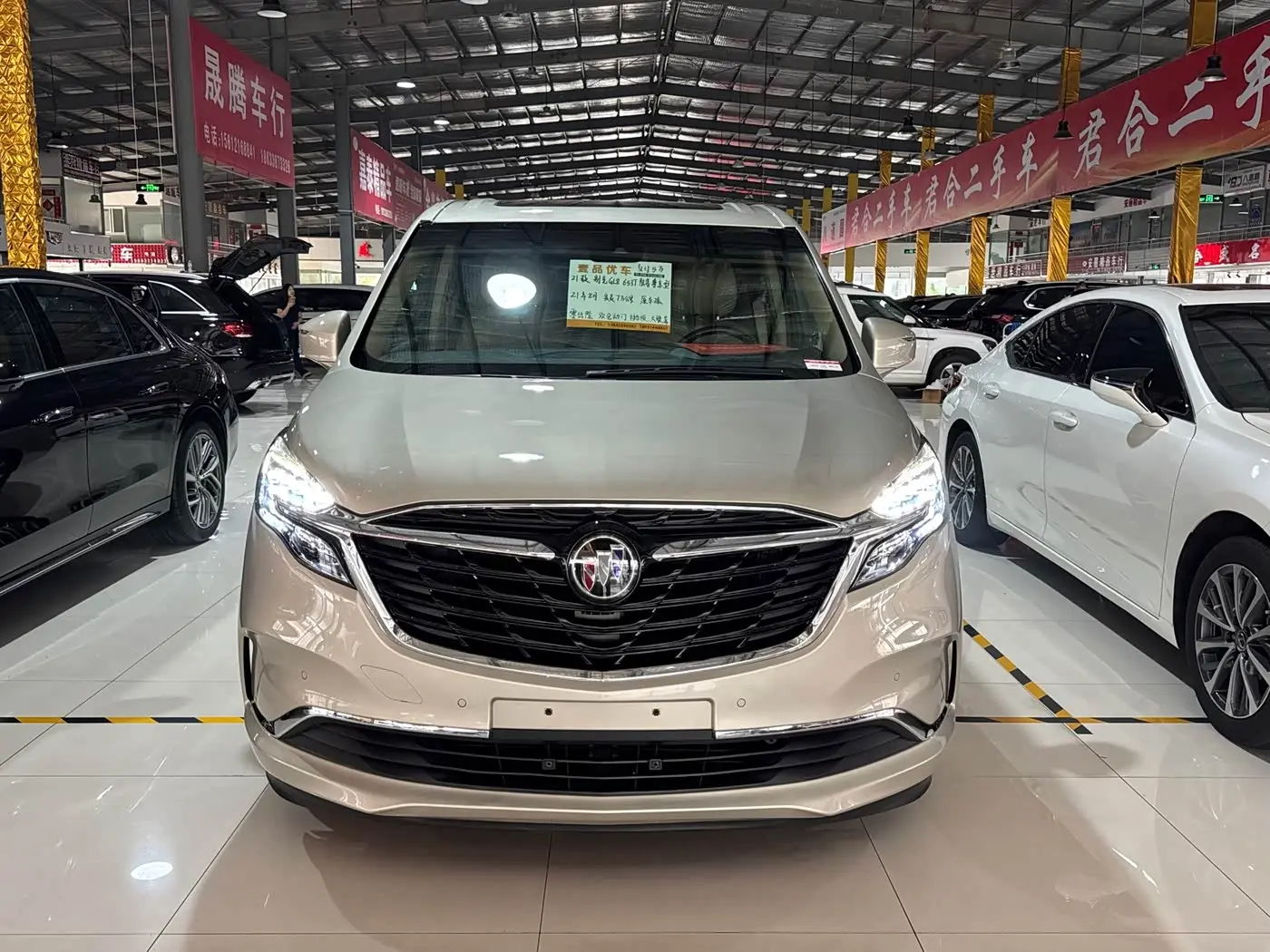 Buick GL8 2021 — Şəkil 2/20