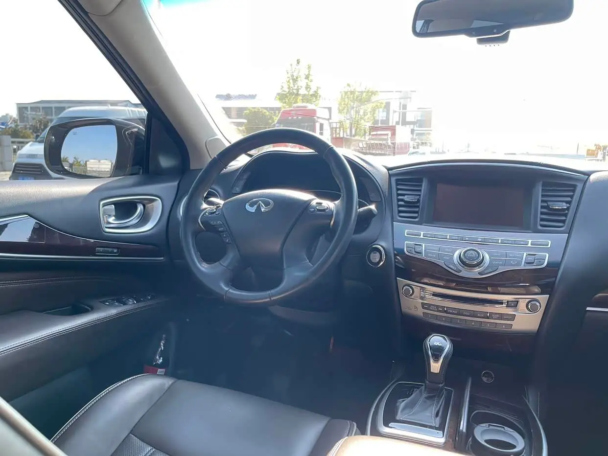 Infiniti QX60 2018 — Фото 14/20