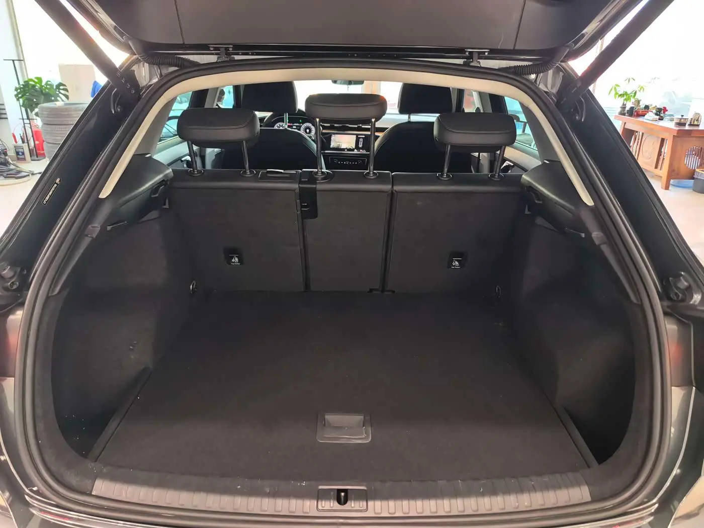 Audi Q3 2022 — Şəkil 15/20