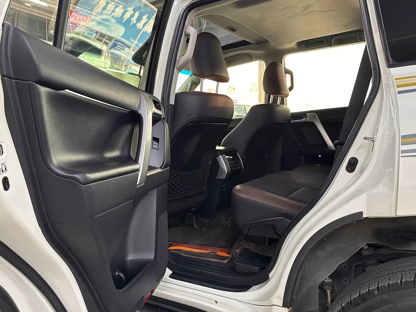Toyota Prado 2020 — Şəkil 4/9