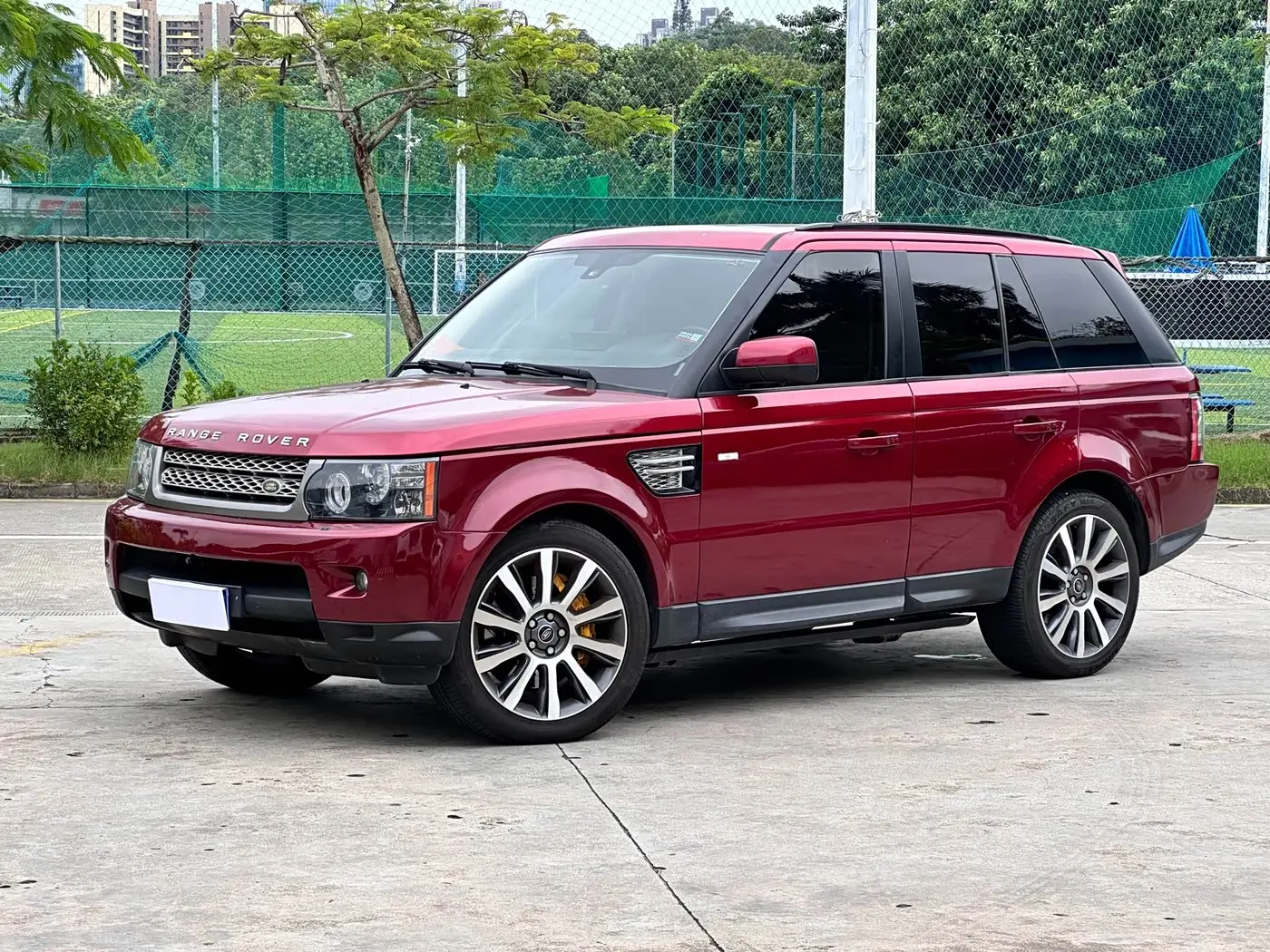 Land Rover Range Rover Sport 2013 — Фото 1/20