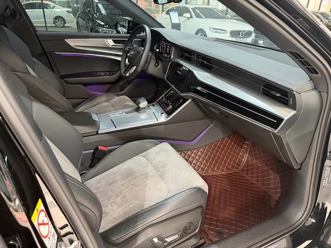 Audi A6L 2023 — Фото 7/15