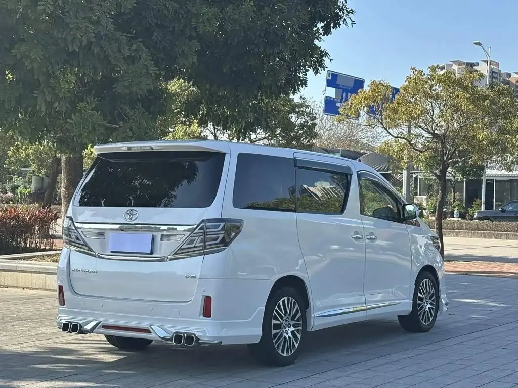 Toyota Alphard 2013 — Фото 9/9