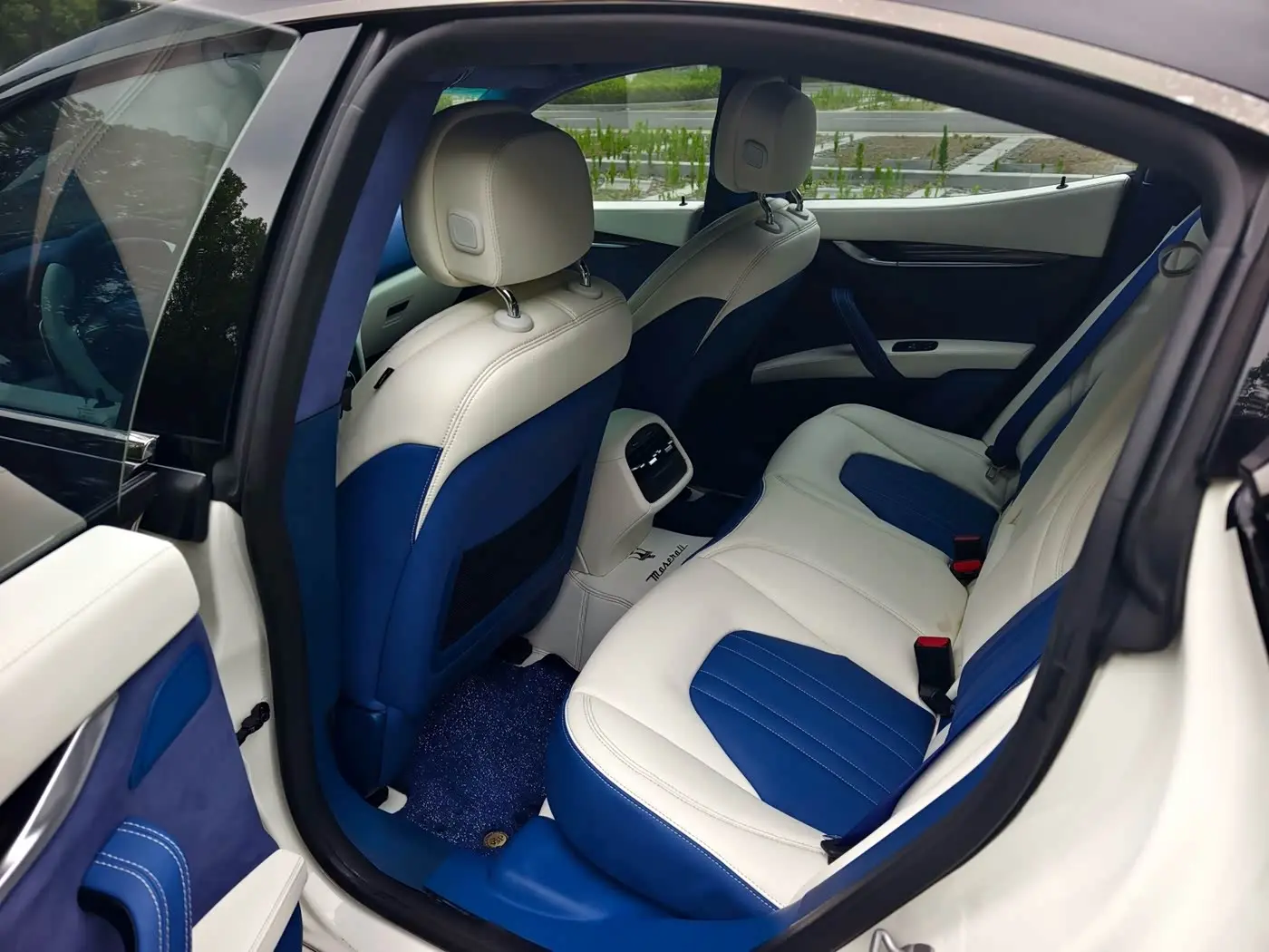 Maserati Ghibli 2015 — Photo 4/9