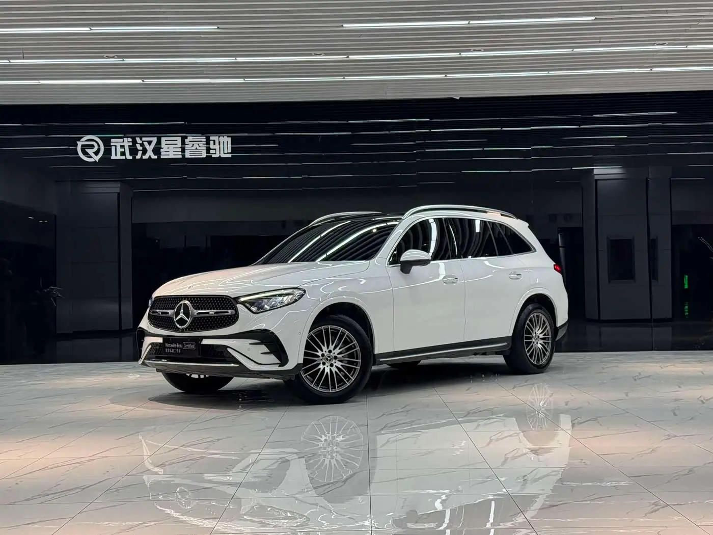 Mercedes-Benz GLC 2023 — Şəkil 1/15