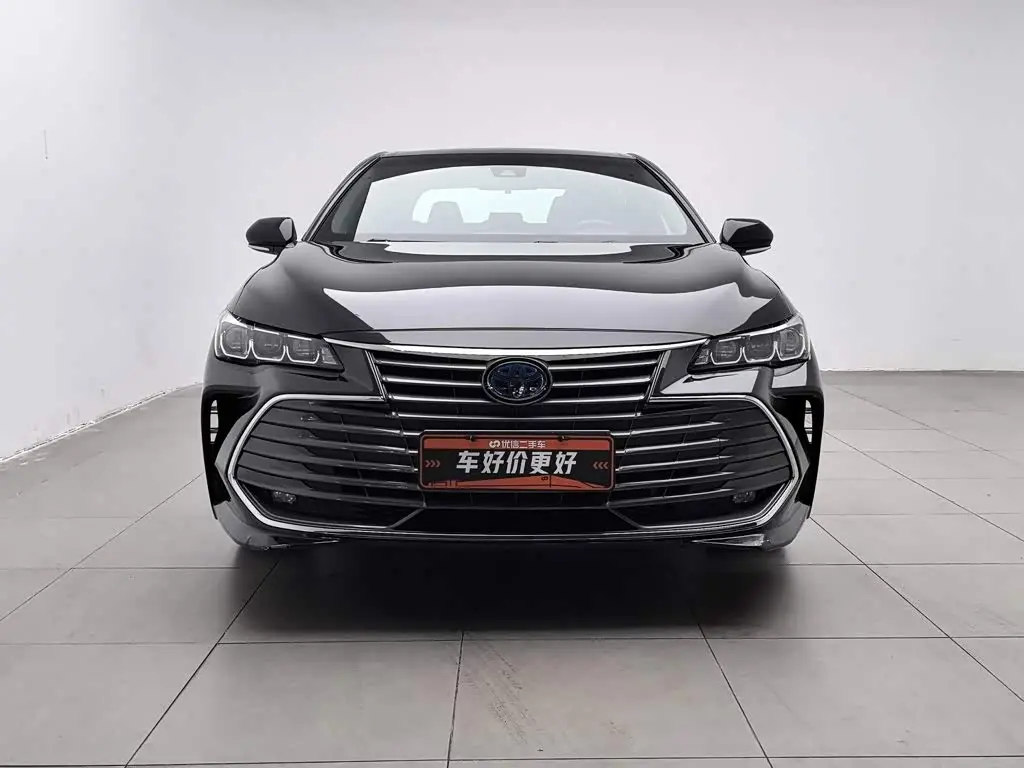 Toyota Avalon 2020 — Photo 3/20