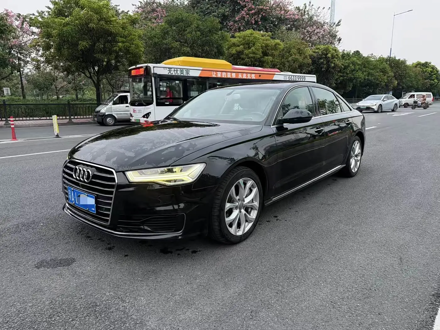 Audi A6L 2017 — Şəkil 1/9