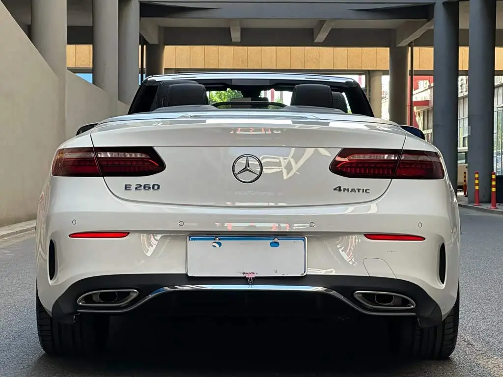 Mercedes-Benz E-Class 2023 — Фото 4/16