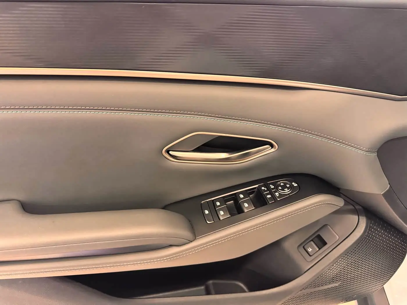 BYD Qin L 2025 — Photo 9/20