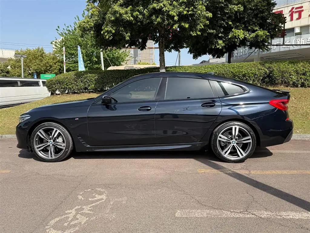 BMW 6 Series GT 2024 — Şəkil 3/11