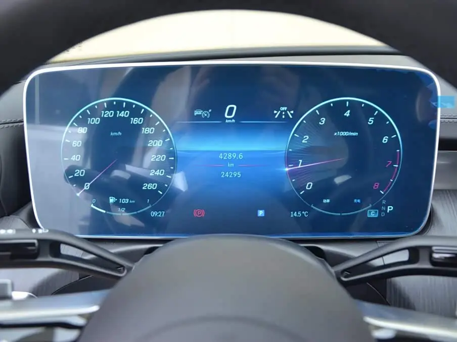 Mercedes-Benz C-Class 2023 — Фото 7/14