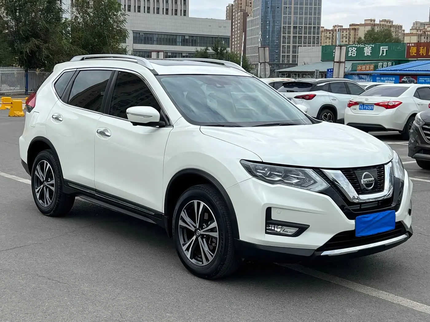 Nissan X-Trail 2020 — Фото 3/9