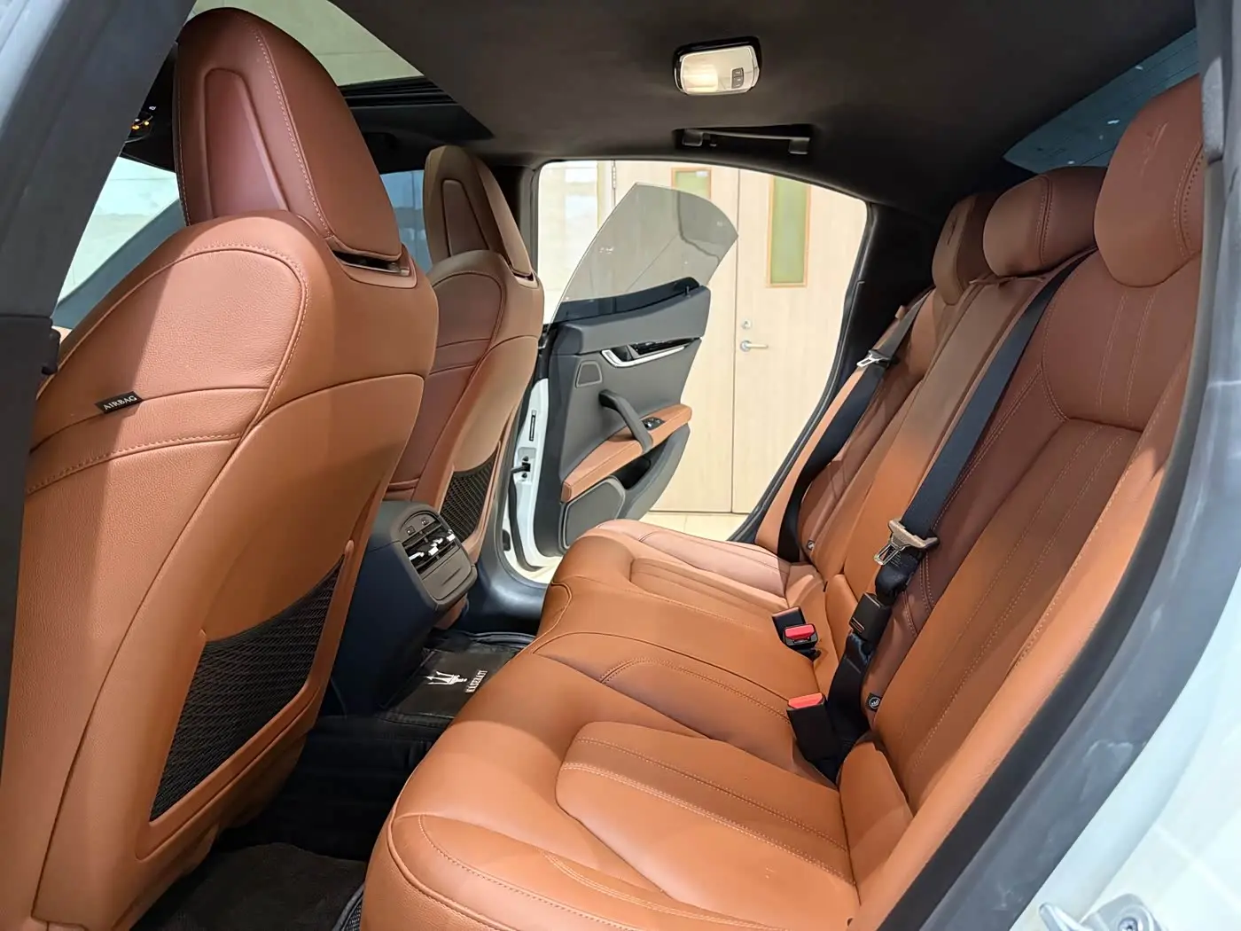 Maserati Ghibli 2023 — Photo 15/20