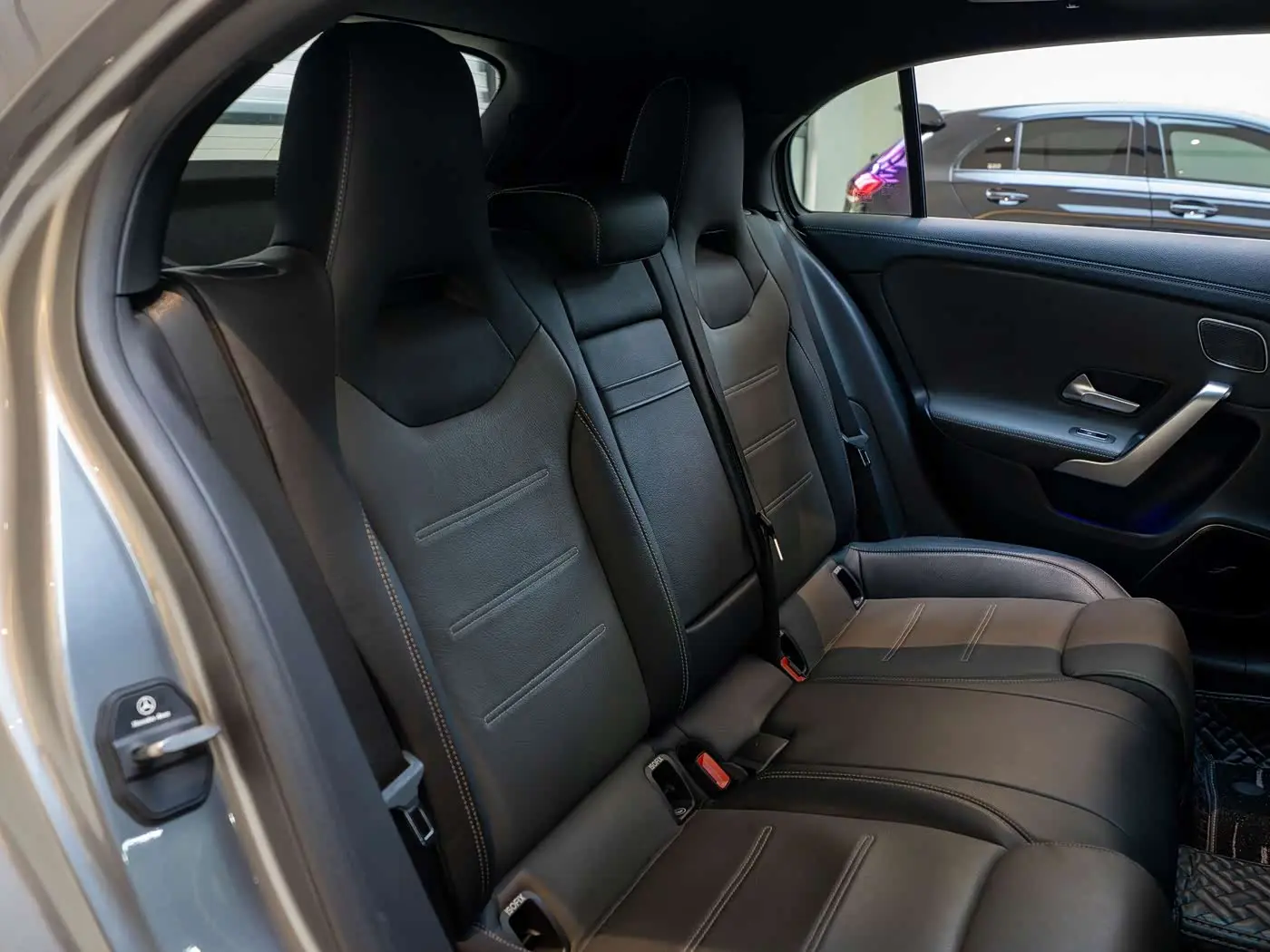 Mercedes-Benz A-Class AMG 2021 — Photo 12/15