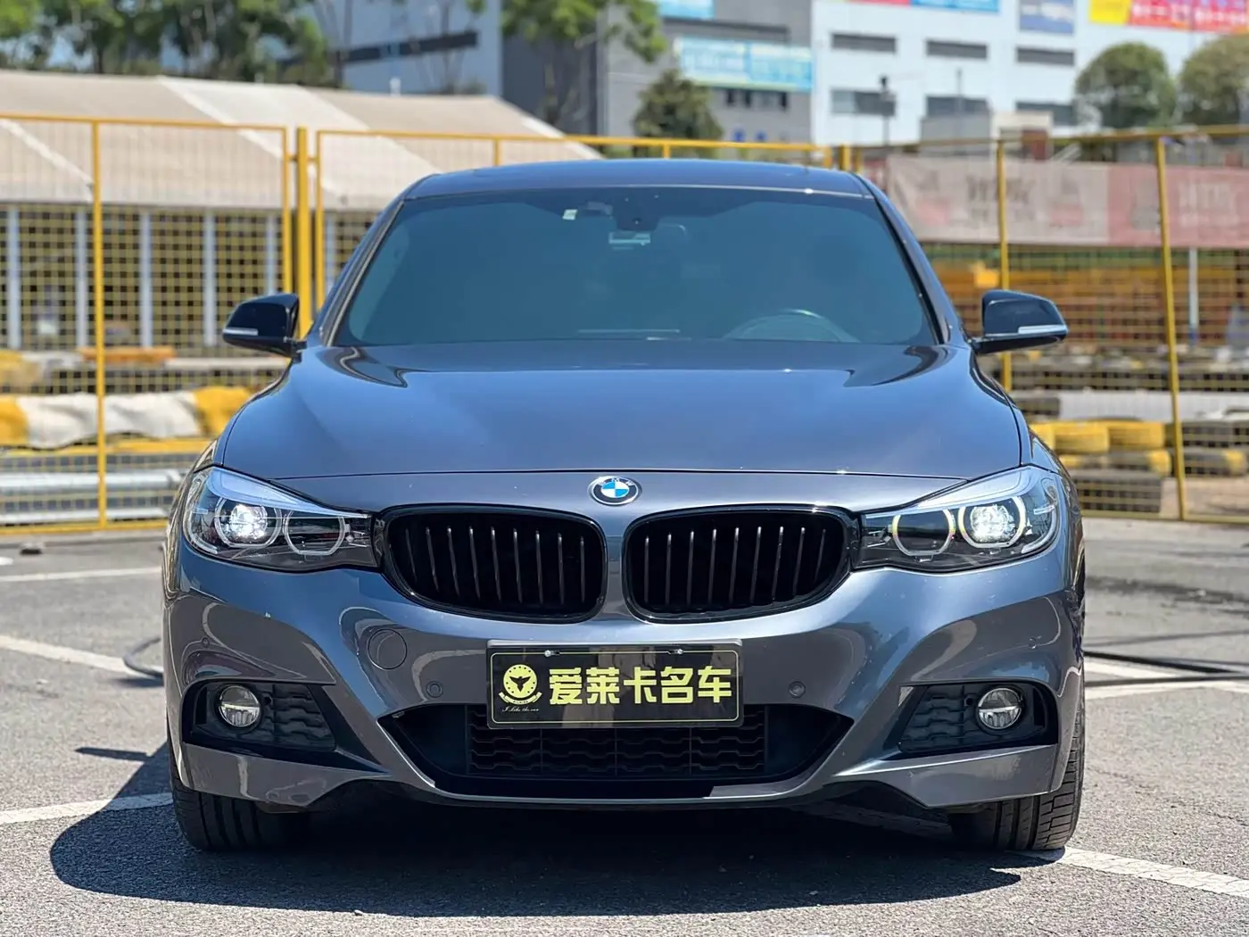 BMW 3 Series GT 2021 — Photo 2/13