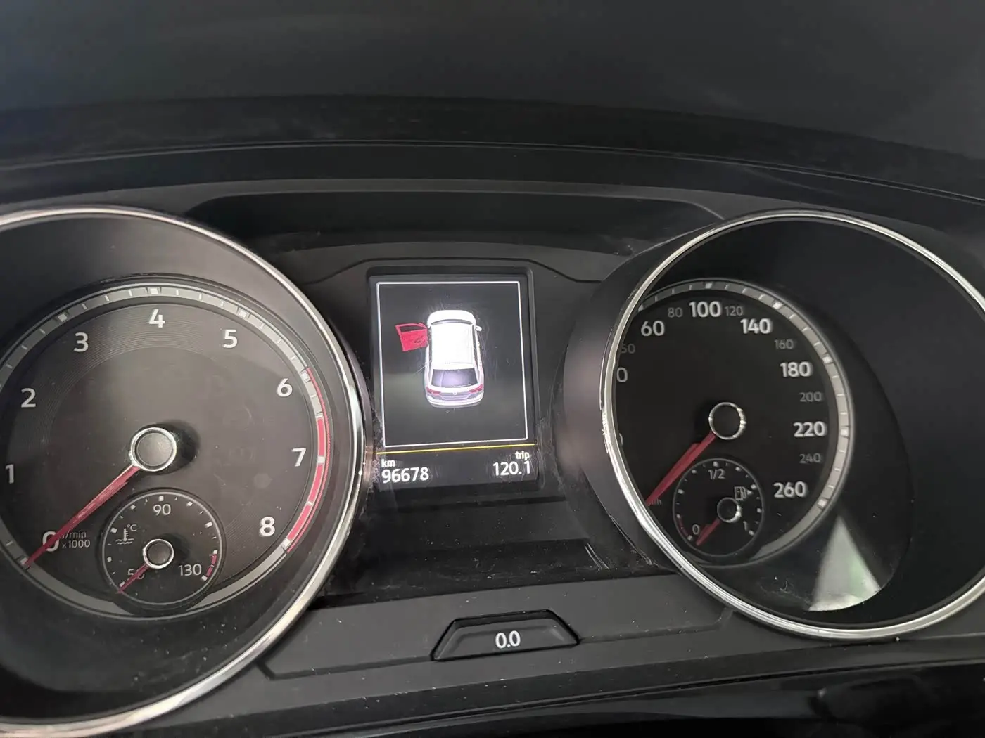 Volkswagen Tiguan L 2017 — Şəkil 10/20