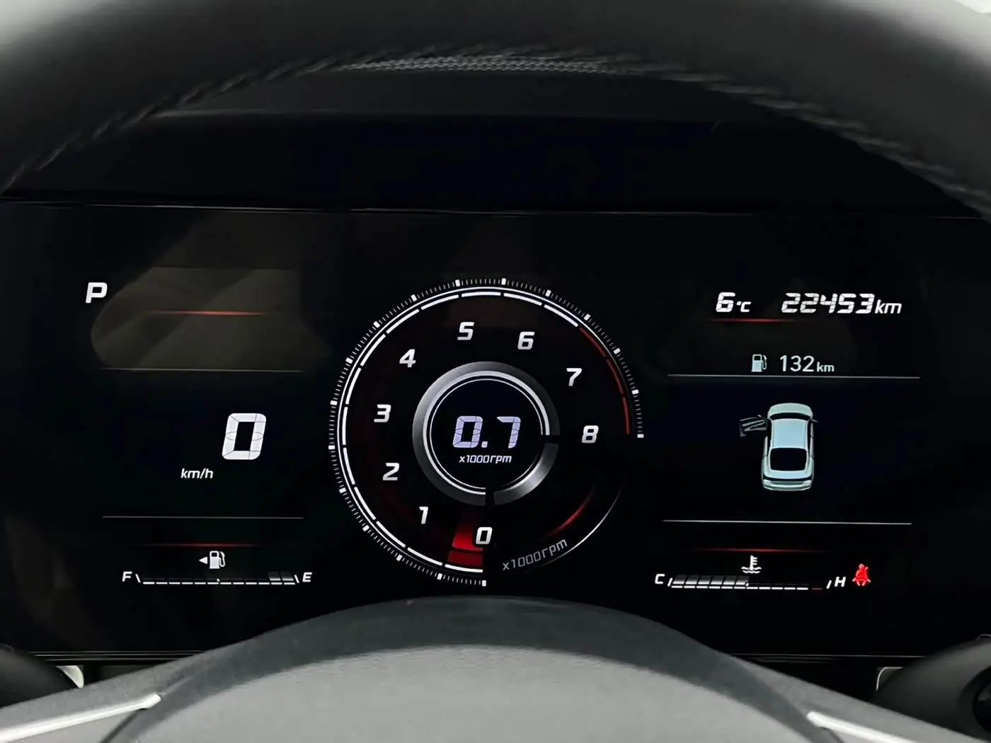 Hyundai Elantra 2023 — Фото 14/20
