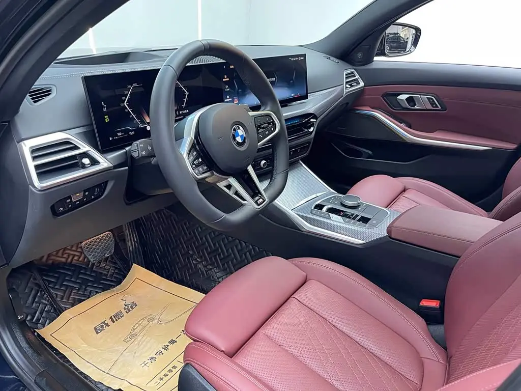 BMW 3 Series 2025 — Photo 12/20