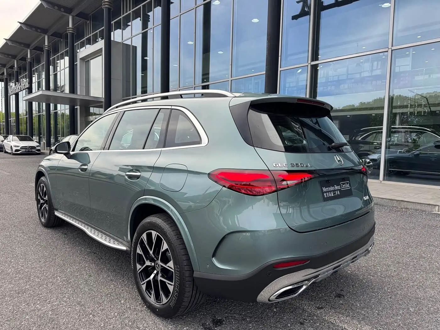 Mercedes-Benz GLC New Energy 2026 — Photo 4/17