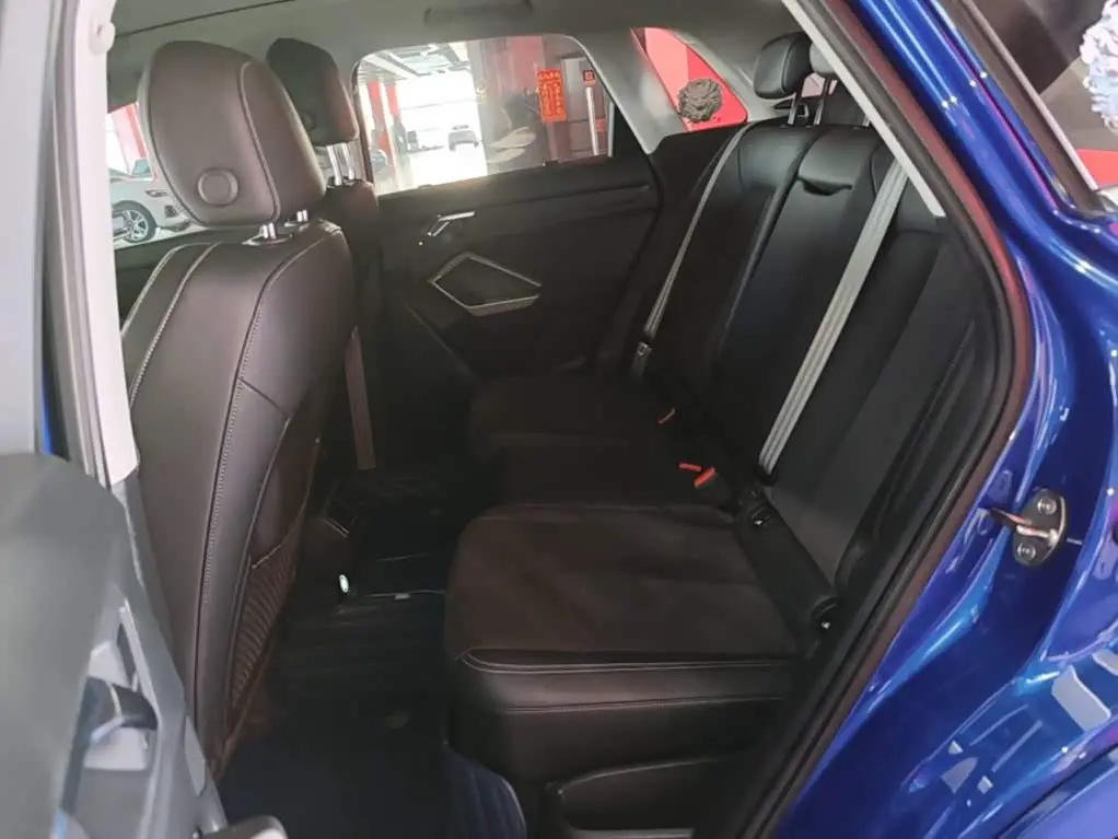Audi Q3 2020 — Photo 17/20