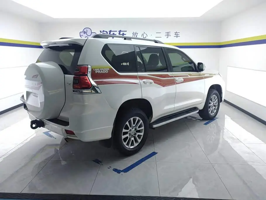 Toyota Prado 2019 — Photo 3/16