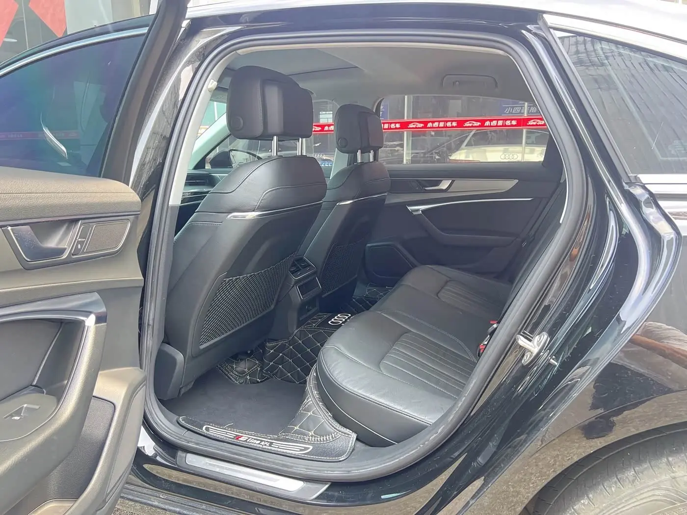 Audi A6L 2021 — Şəkil 8/11