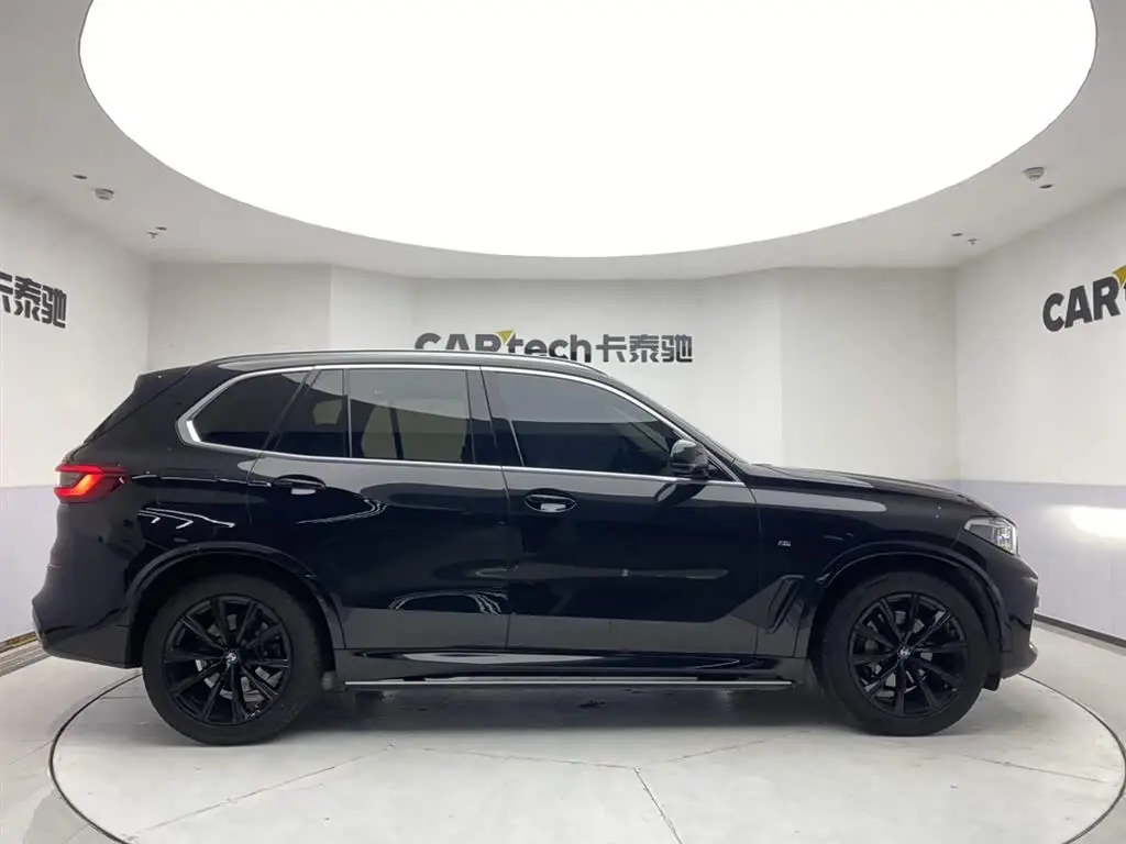 BMW X5 2019 — Photo 4/20