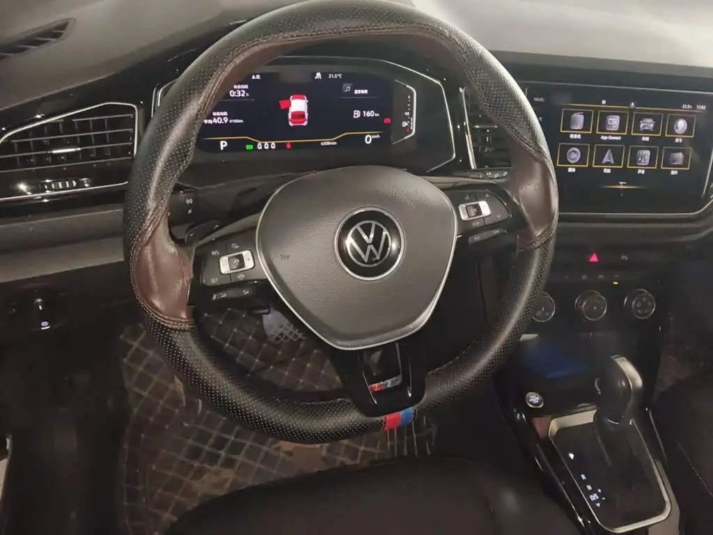 Volkswagen T-ROC 2022 — Şəkil 11/20