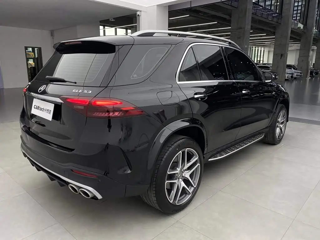 Mercedes-Benz GLE AMG 2024 — Фото 4/20