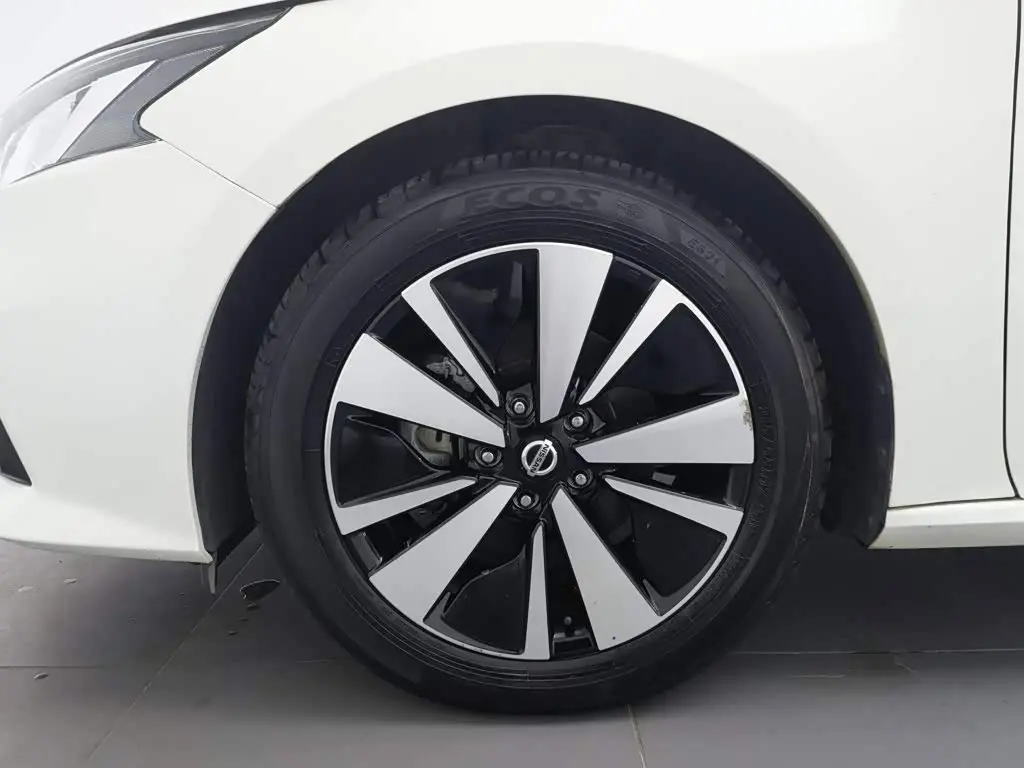 Nissan Teana 2022 — Фото 17/20
