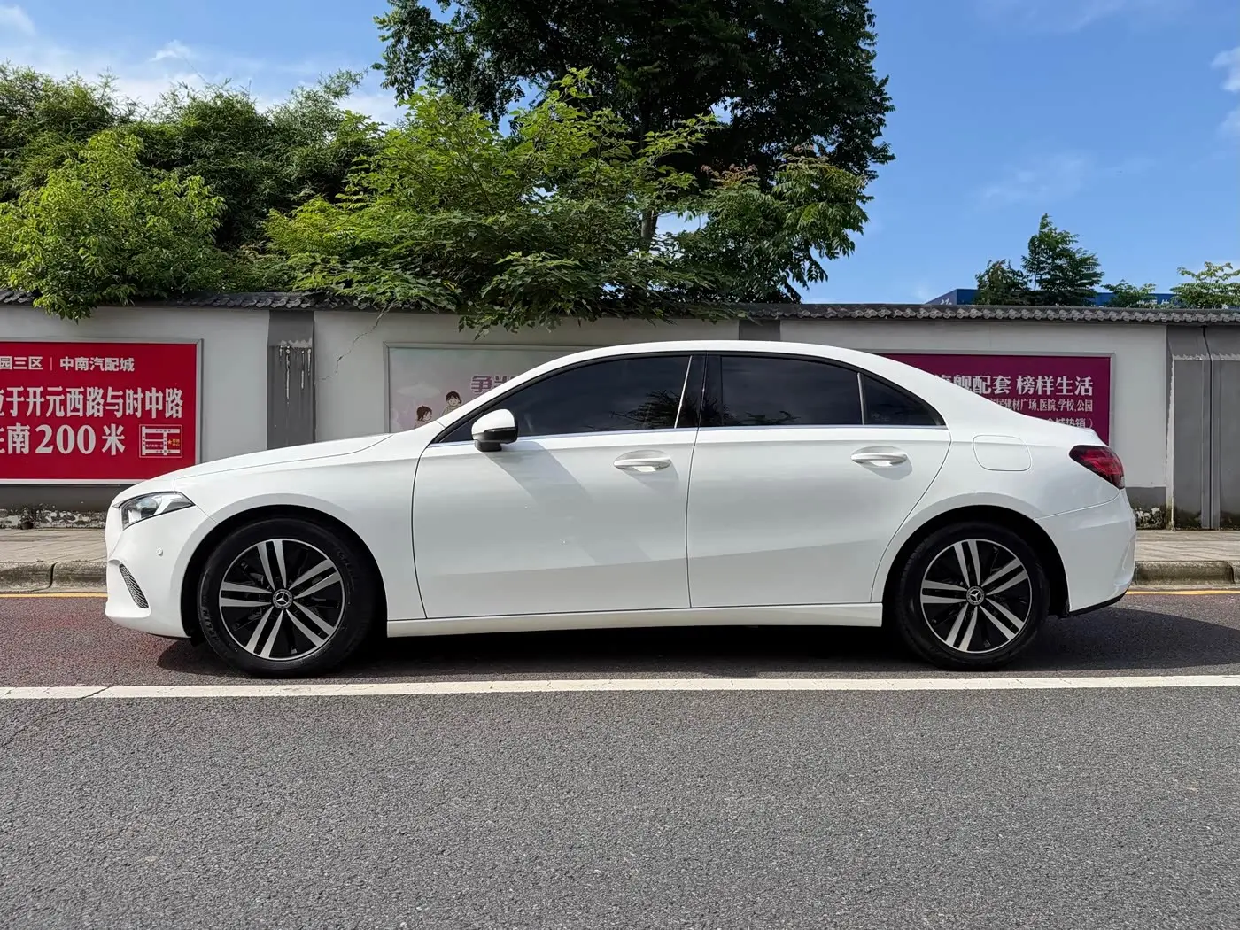 Mercedes-Benz A-Class 2022 — Фото 7/15