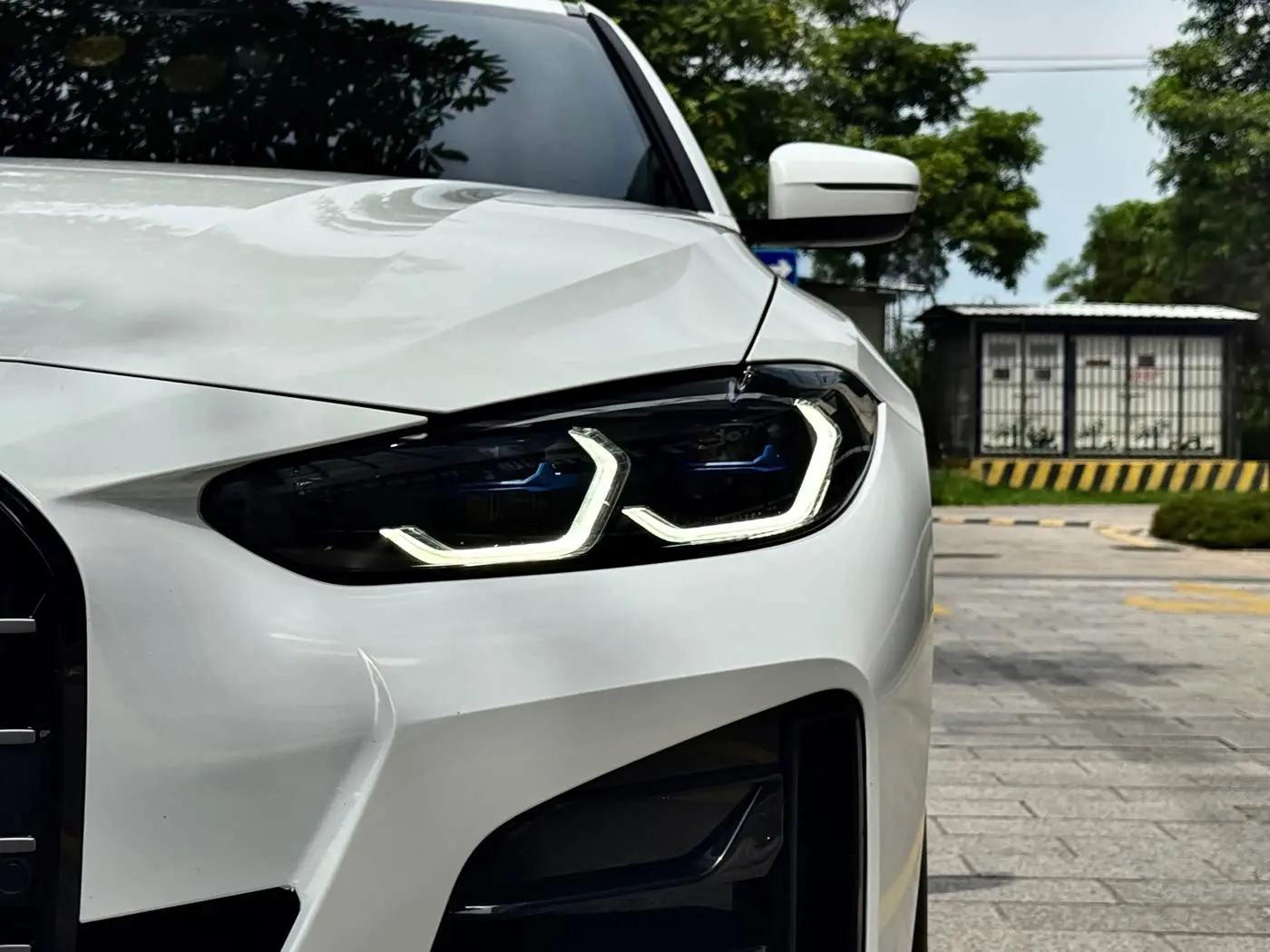 BMW 4 Series 2024 — Photo 4/17