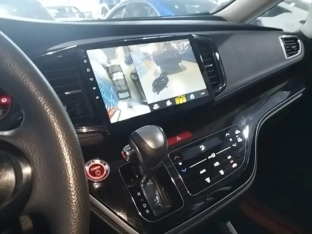 Honda Odyssey 2020 — ფოტო 9/20