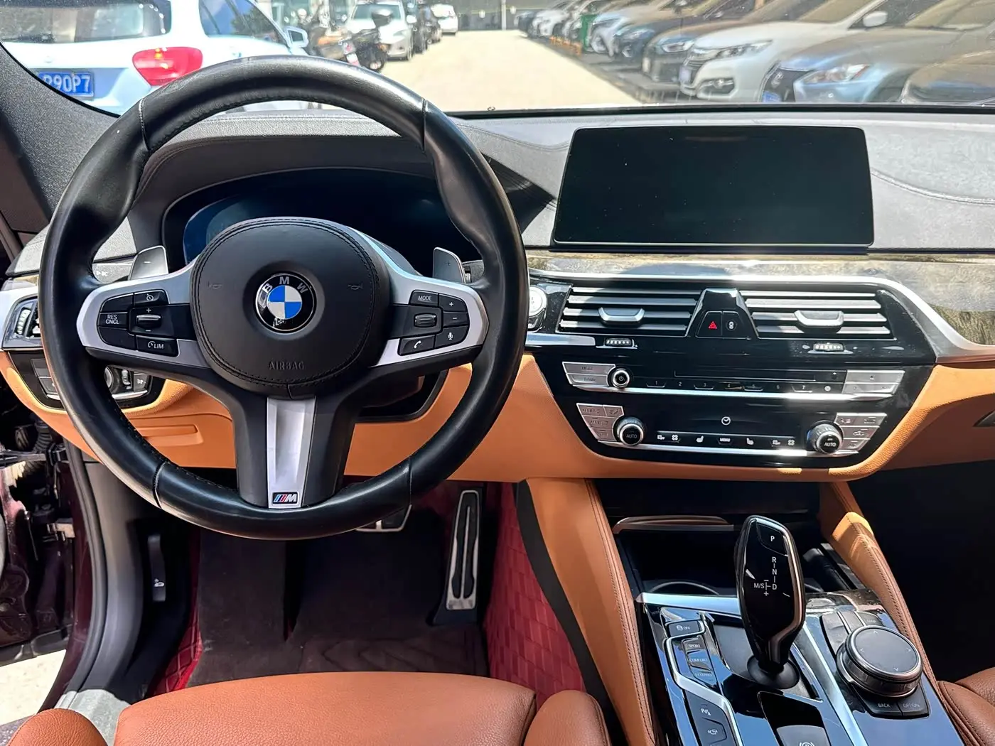 BMW 6 Series GT 2019 — Photo 11/19