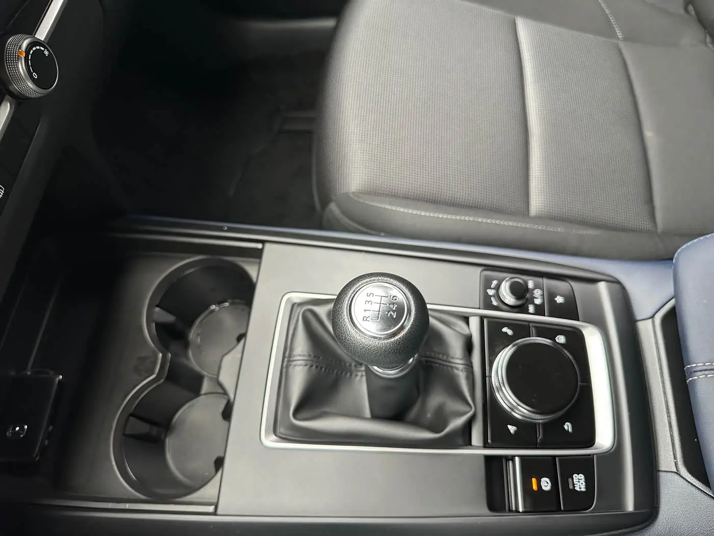 Mazda CX-30 2024 — Photo 13/20