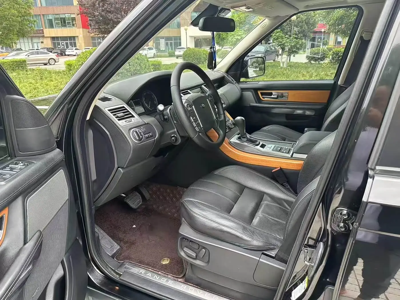 Land Rover Range Rover Sport 2013 — Photo 5/9